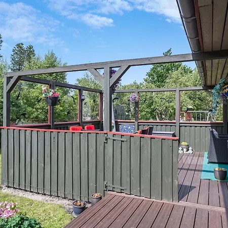 Aima - 400m From The Sea By Interhome *